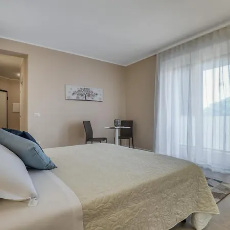 Lägenhetshotell Asso Ospedale Terni