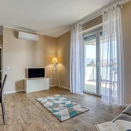 Asso Ospedale Apartmanhotel 3*