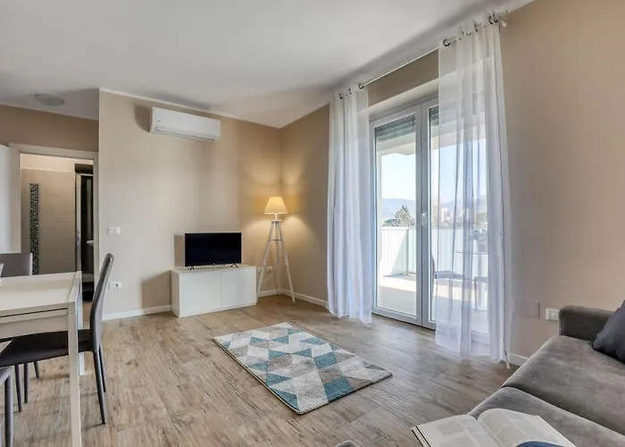 Asso Ospedale Appart hôtel Terni